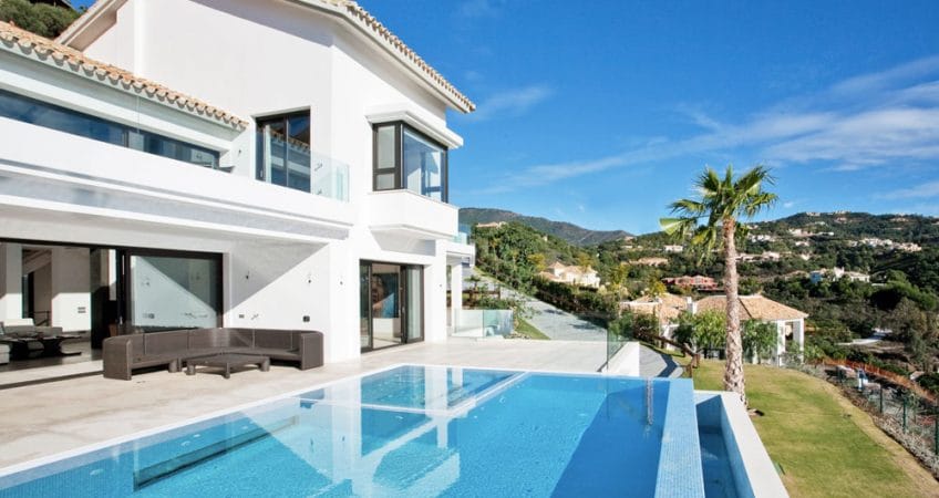 Marble in Marbella through its luxury homes  