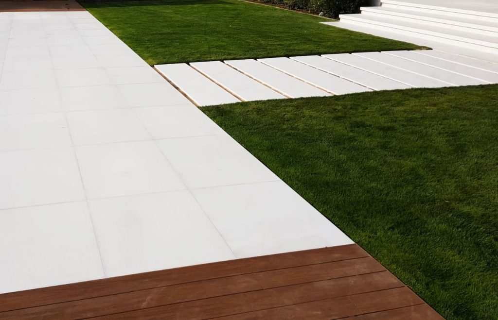 Limpieza de una terraza con suelo de mármol después de una obra o reforma - Cleaning a marble floor terrace after construction work or renovation
