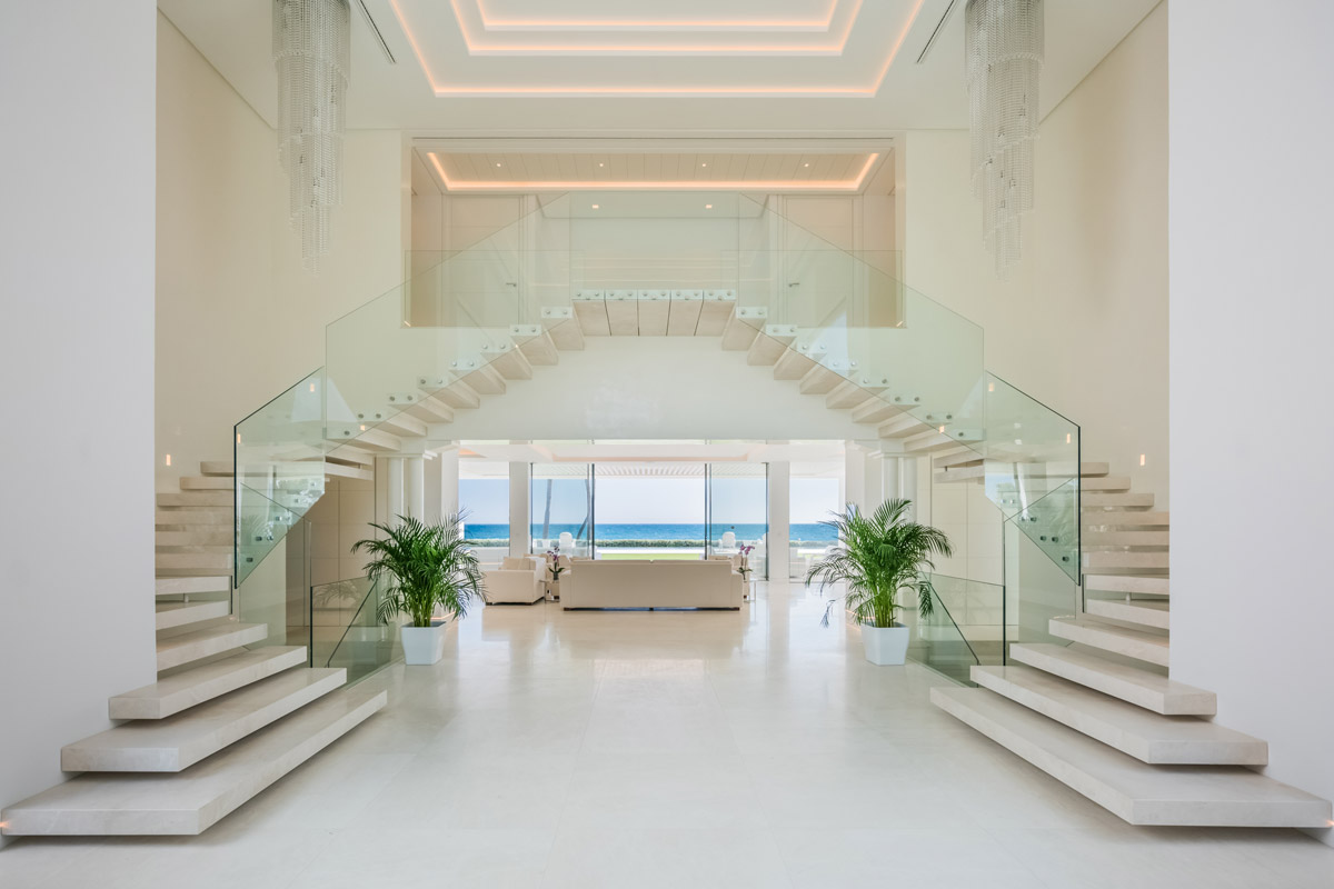 Premium Beige marble staircase - Escalera mármol Crema Premium